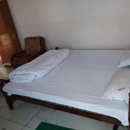 Hotel Krishan Kanhiya Jaunpur Exterior foto