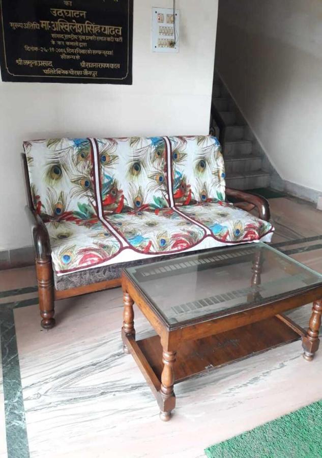 Hotel Krishan Kanhiya Jaunpur Exterior foto