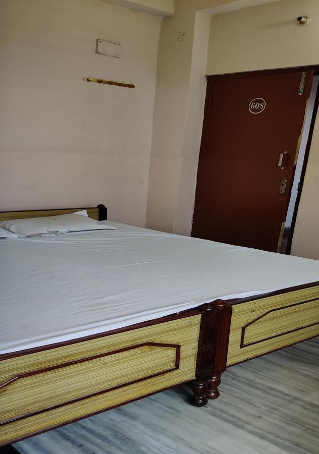 Hotel Krishan Kanhiya Jaunpur Exterior foto
